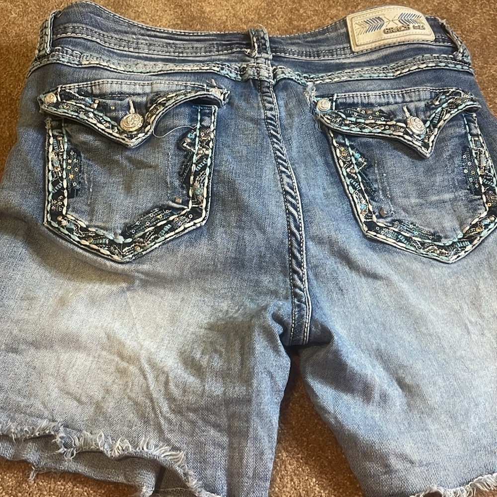 Women’s Shorts - Picture 5 of 7